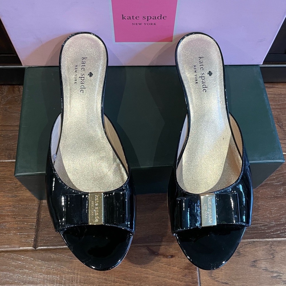 Kate Spade Abbie Bow Patent Woven Heeled Slip-On Women 9.5 M in Good Condition
